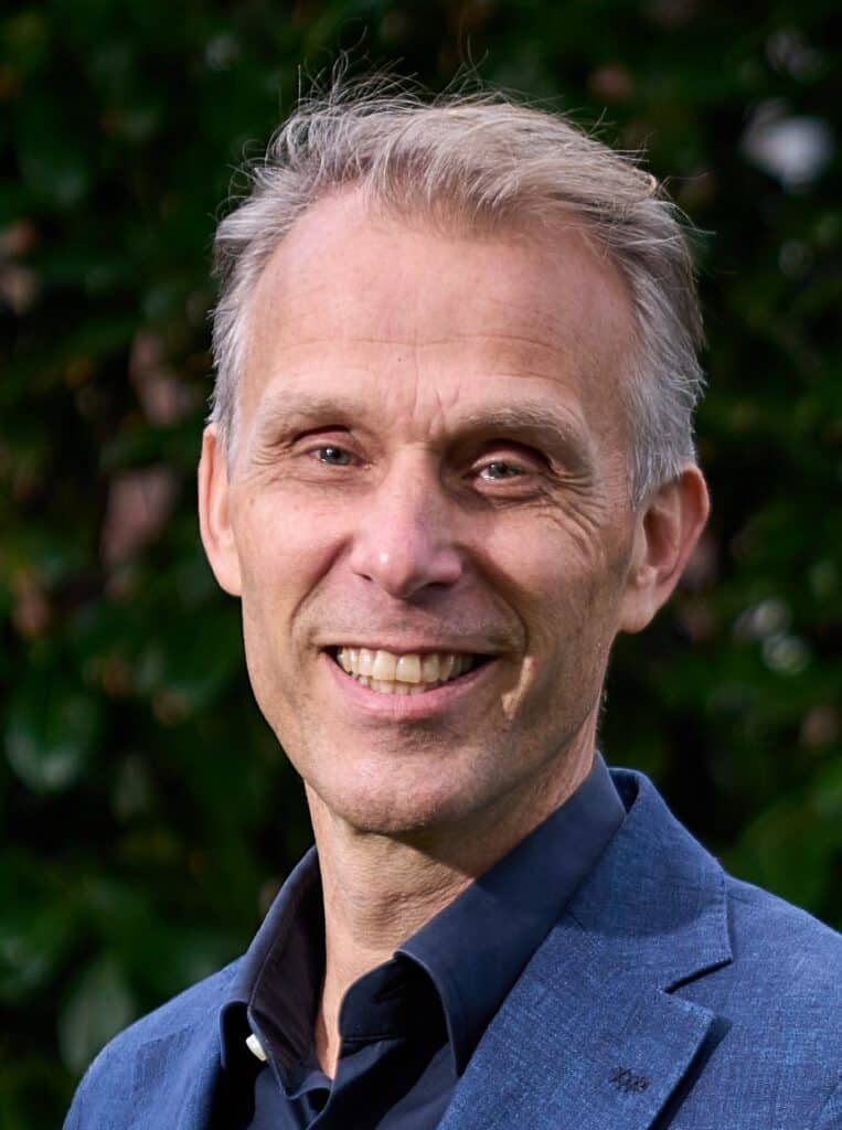 Stefan Peij